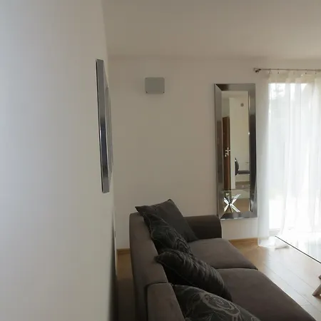Pokoje H 11 Apartament Ustroń