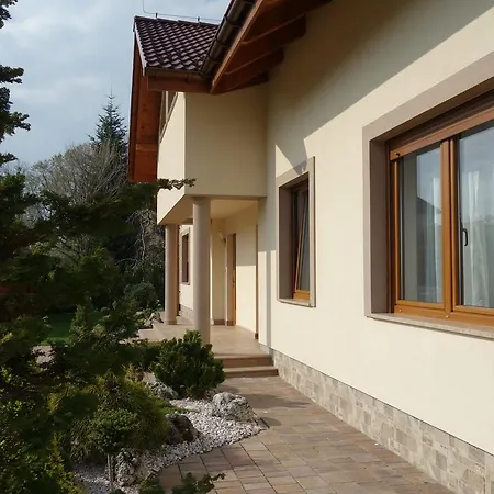 Pokoje H 11 Apartament Ustroń